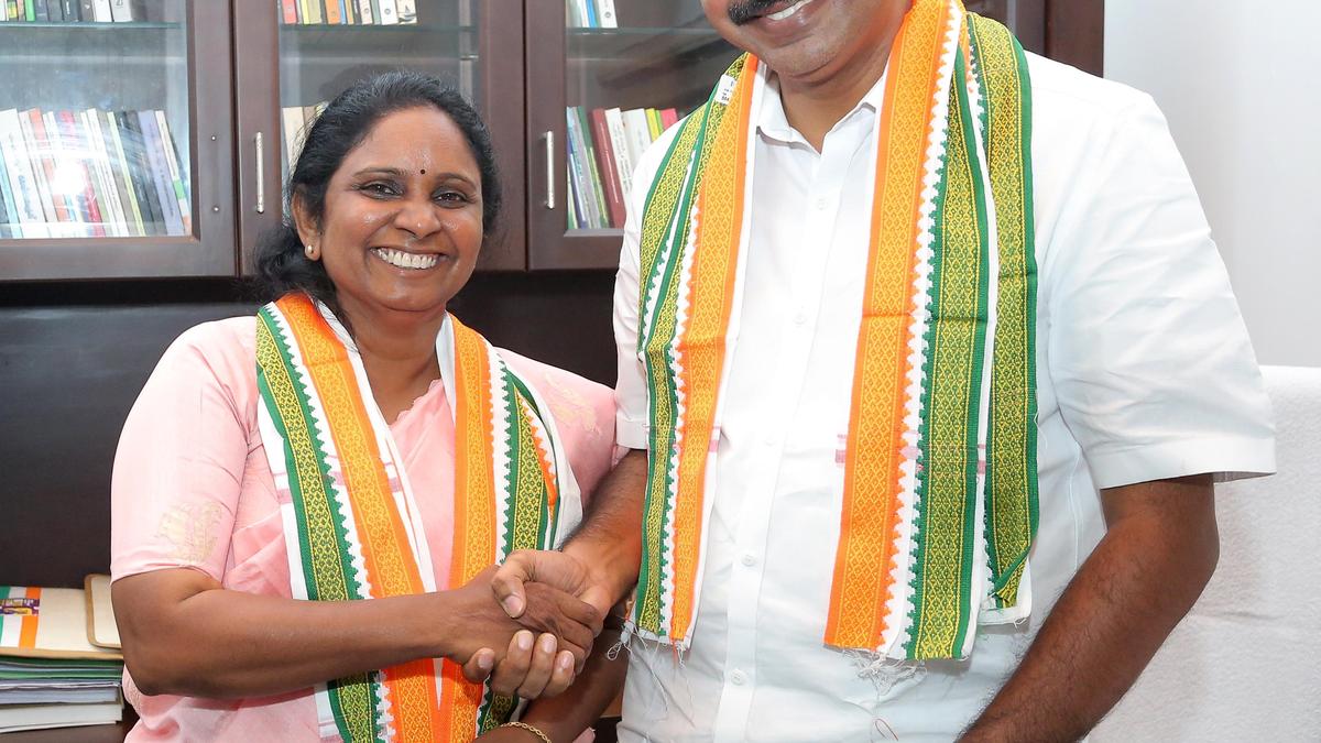 Congress picks V.K. Minimol, Shiny Mathew for split mayoral term in Kochi Corpn.