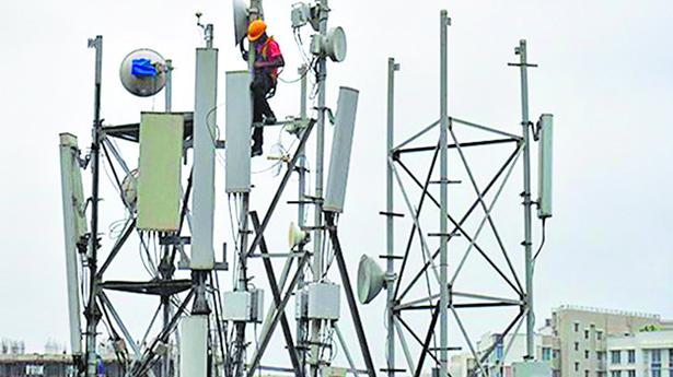 Review spectrum pricing mechanism for captive users to incentivise ministries: CAG to DoT