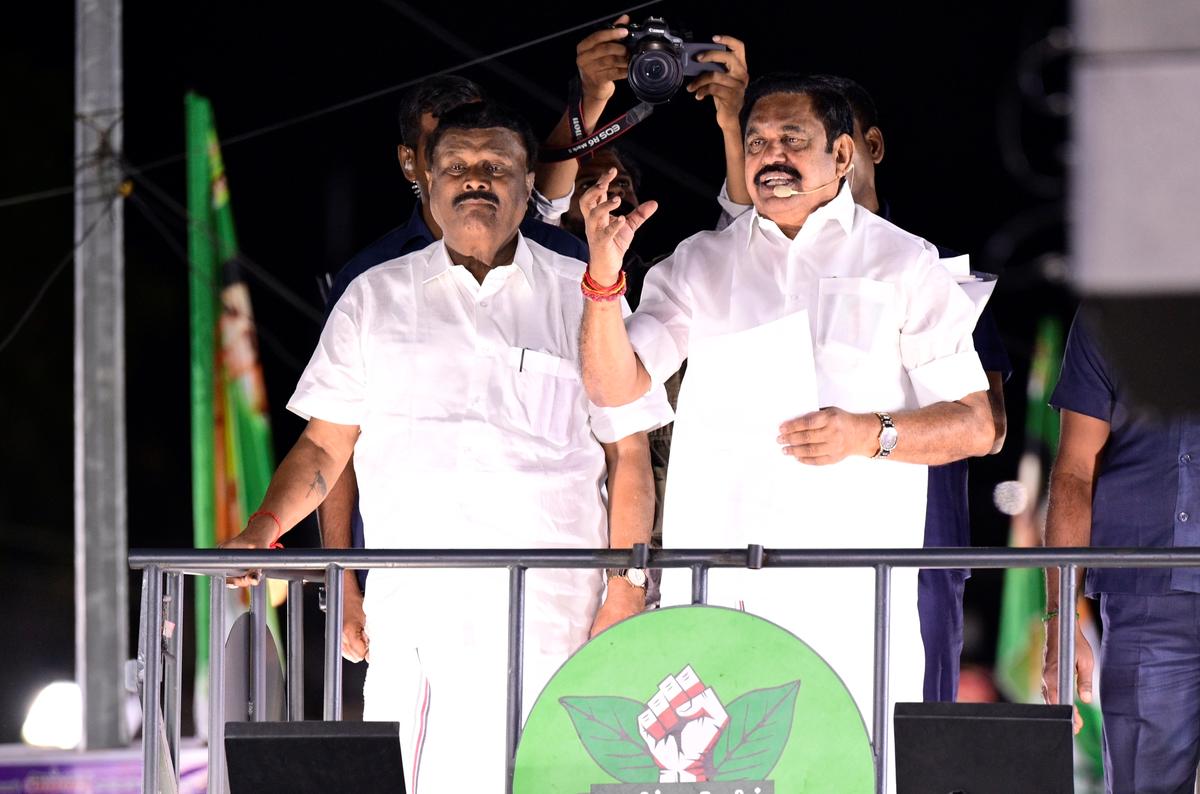AIADMK general secretary Edappadi K. Palaniswami addressing a public meeting during “Makkalai Kaappom, Thamilagathai Meetpom” campaign held in Dindigul on Saturday.