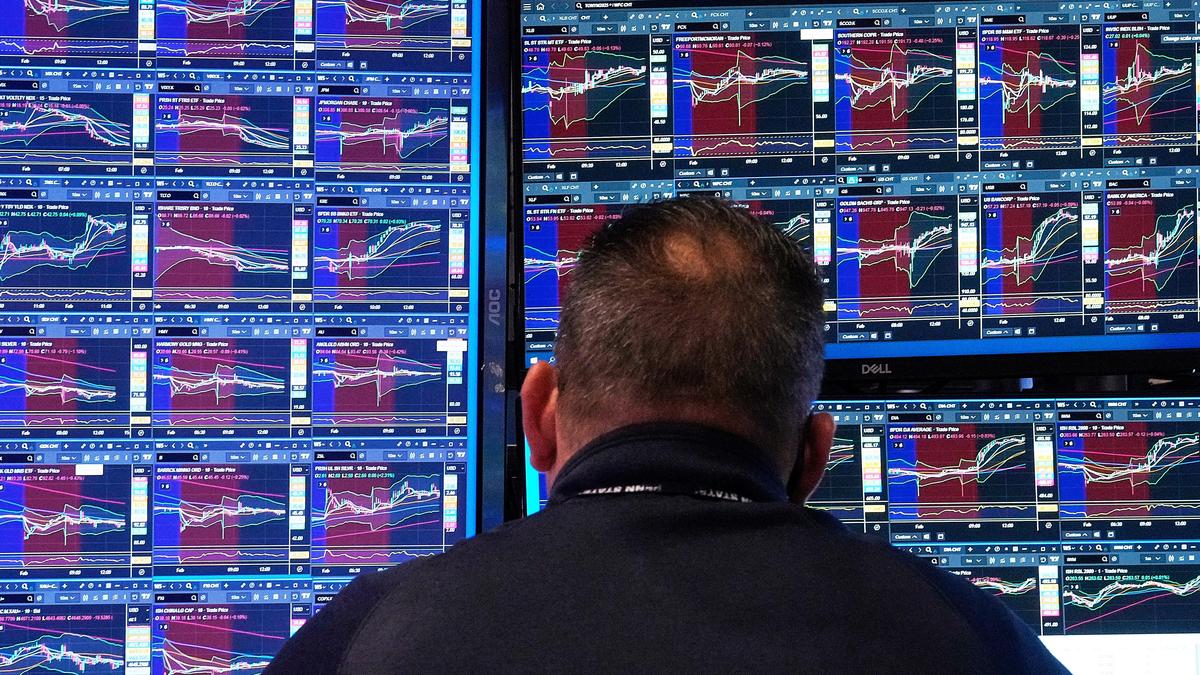 Stocks mostly rise as traders ignore AI-fuelled sell-off on Wall Street