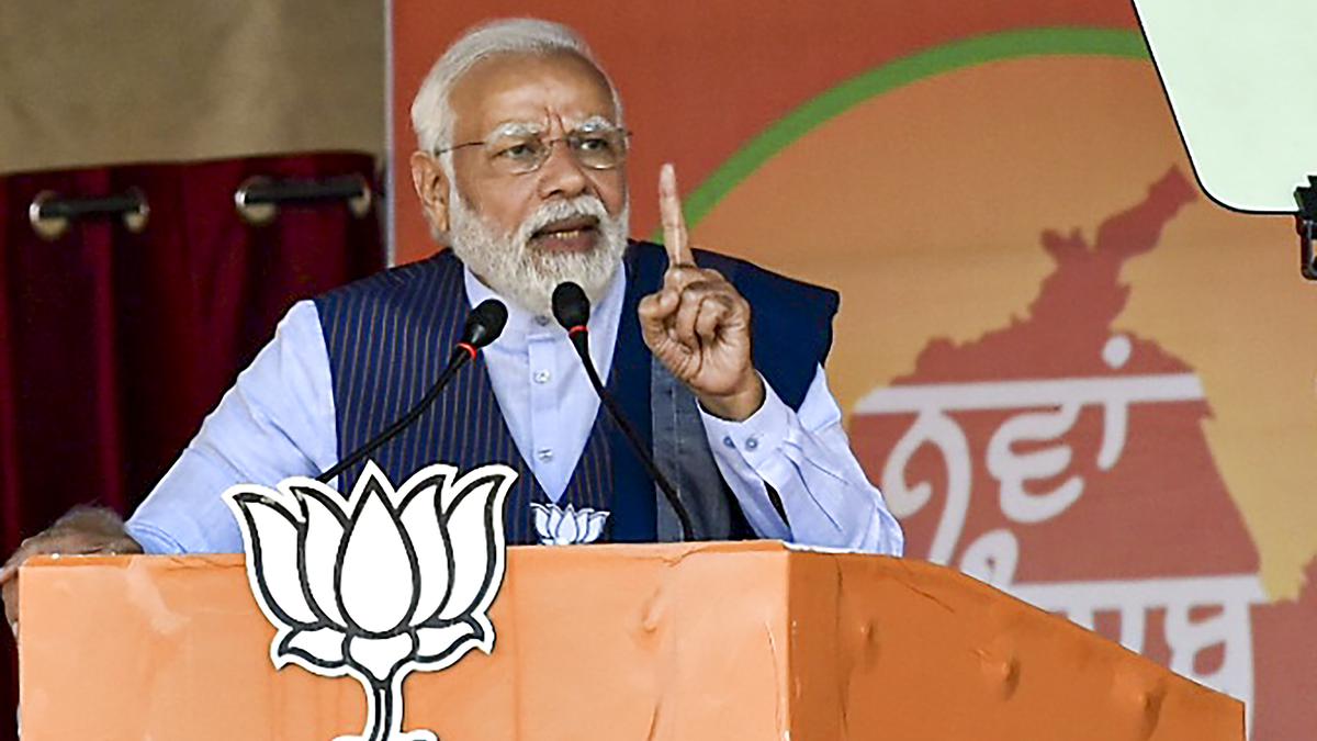 PM Modi flays Cong, AAP in Punjab, term them as two sides of same coin