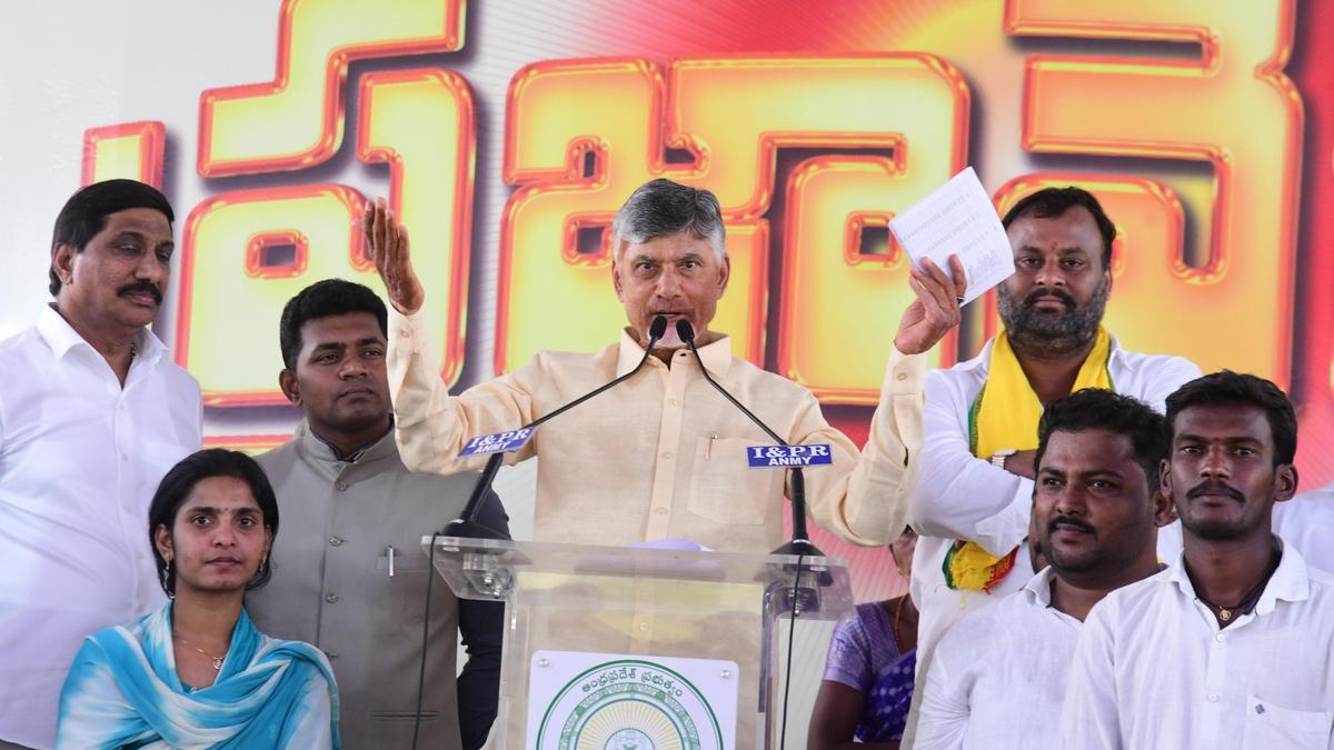 A.P. Chief Minister promises early completion of Banakacharla, Polavaram projects