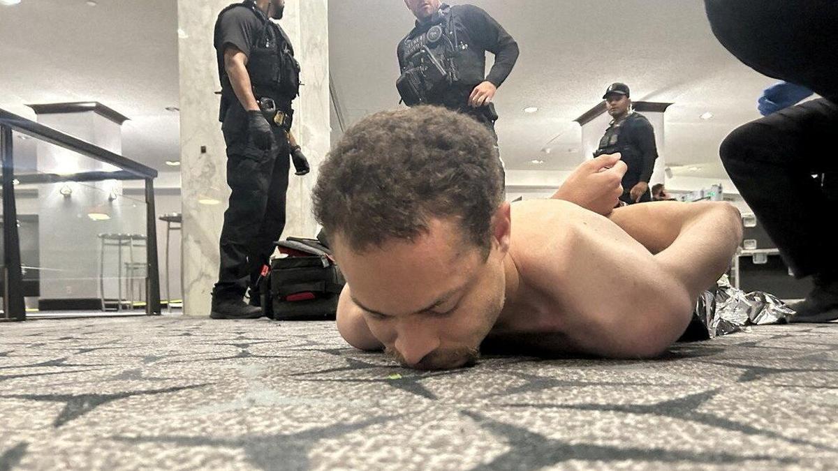 Trump WH correspondents' dinner shooting LIVE: Accused is a tutor, computer programmer from