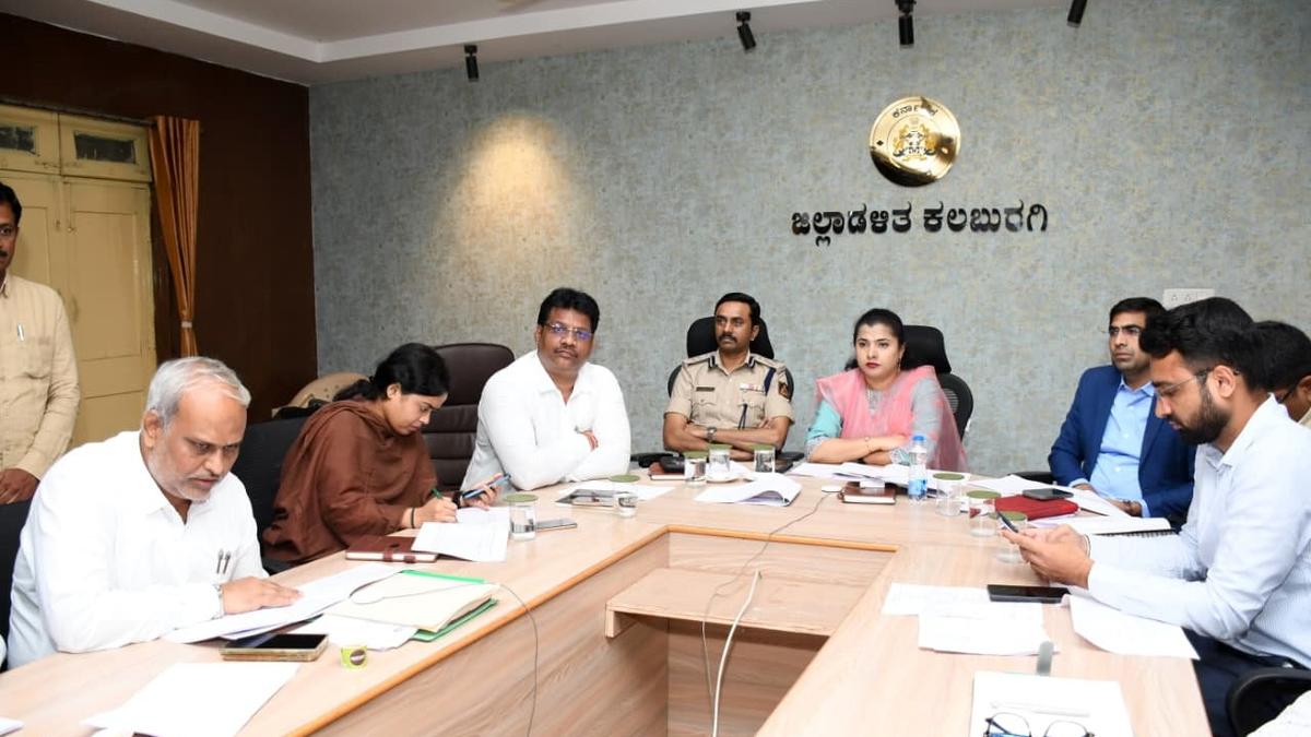 Officials told to ensure relief, precautionary measures as Kalaburagi faces floods 