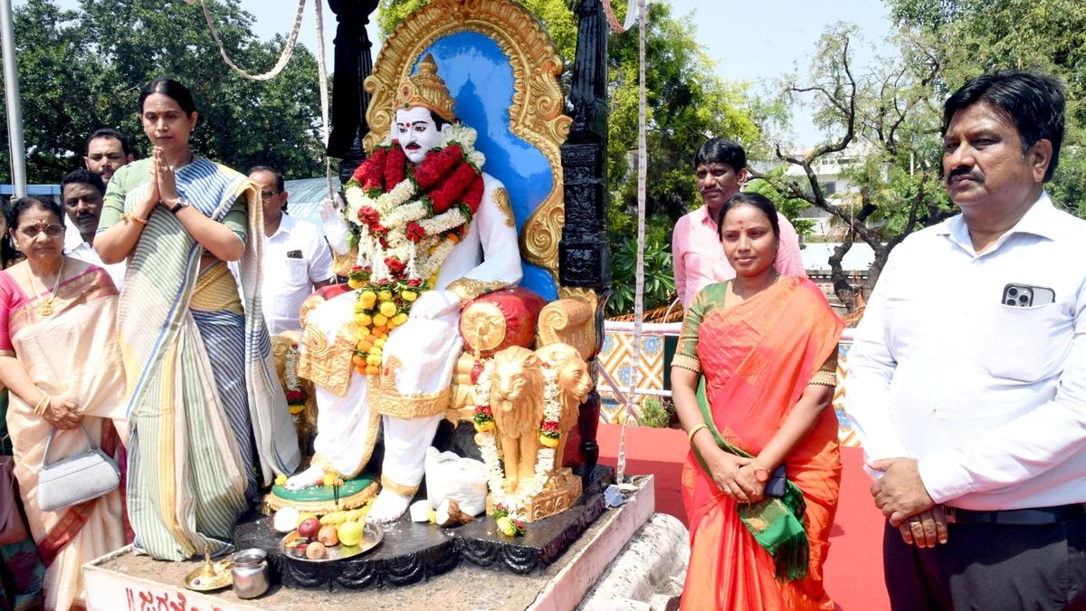 Basava Jayanti celebrated in Belagavi