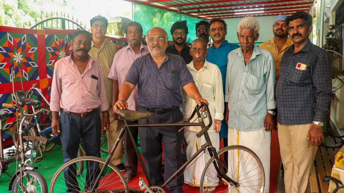 An old bicycle is still friendly to the planet