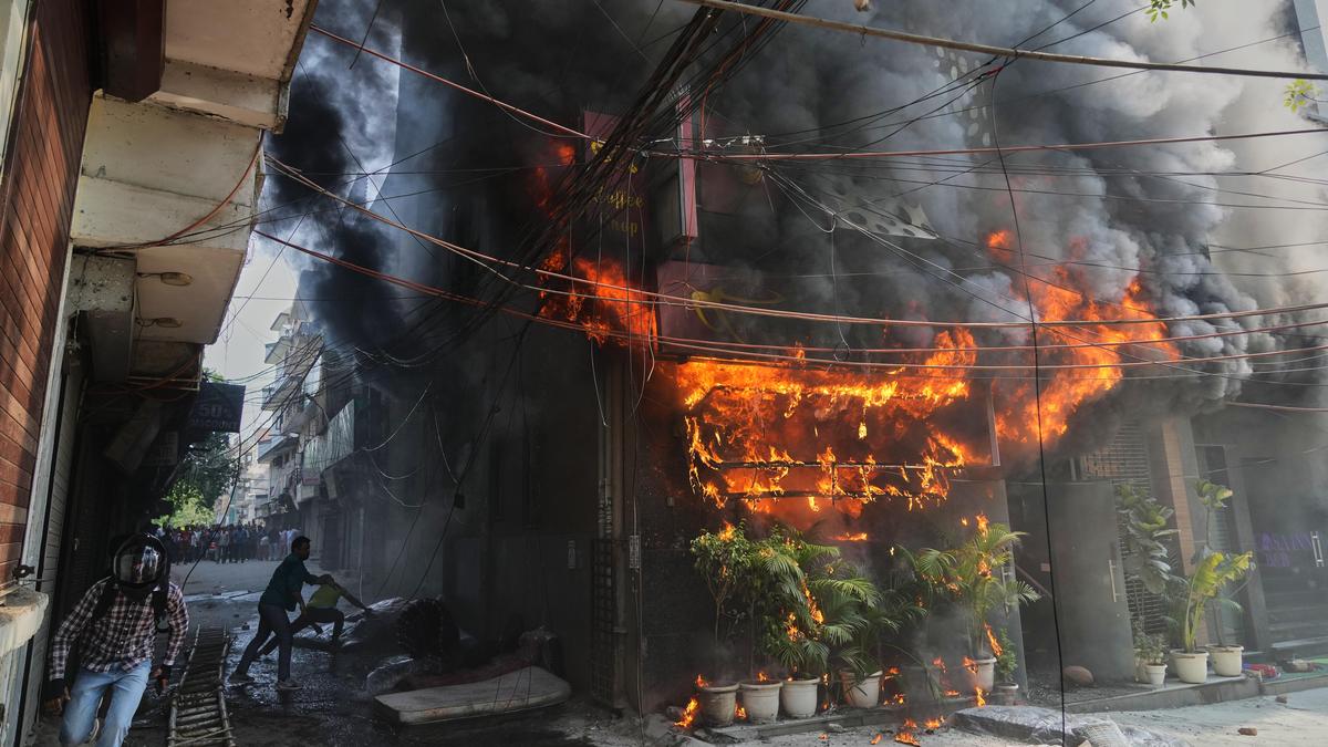 Delhi restaurant fire LIVE: At least 21 people killed, several foreigners among those dead