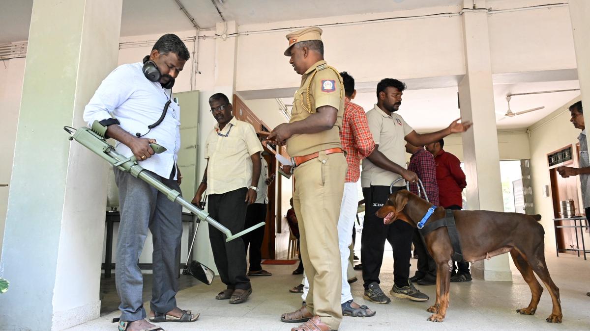 Bomb threats to two private schools in Erode declared hoax