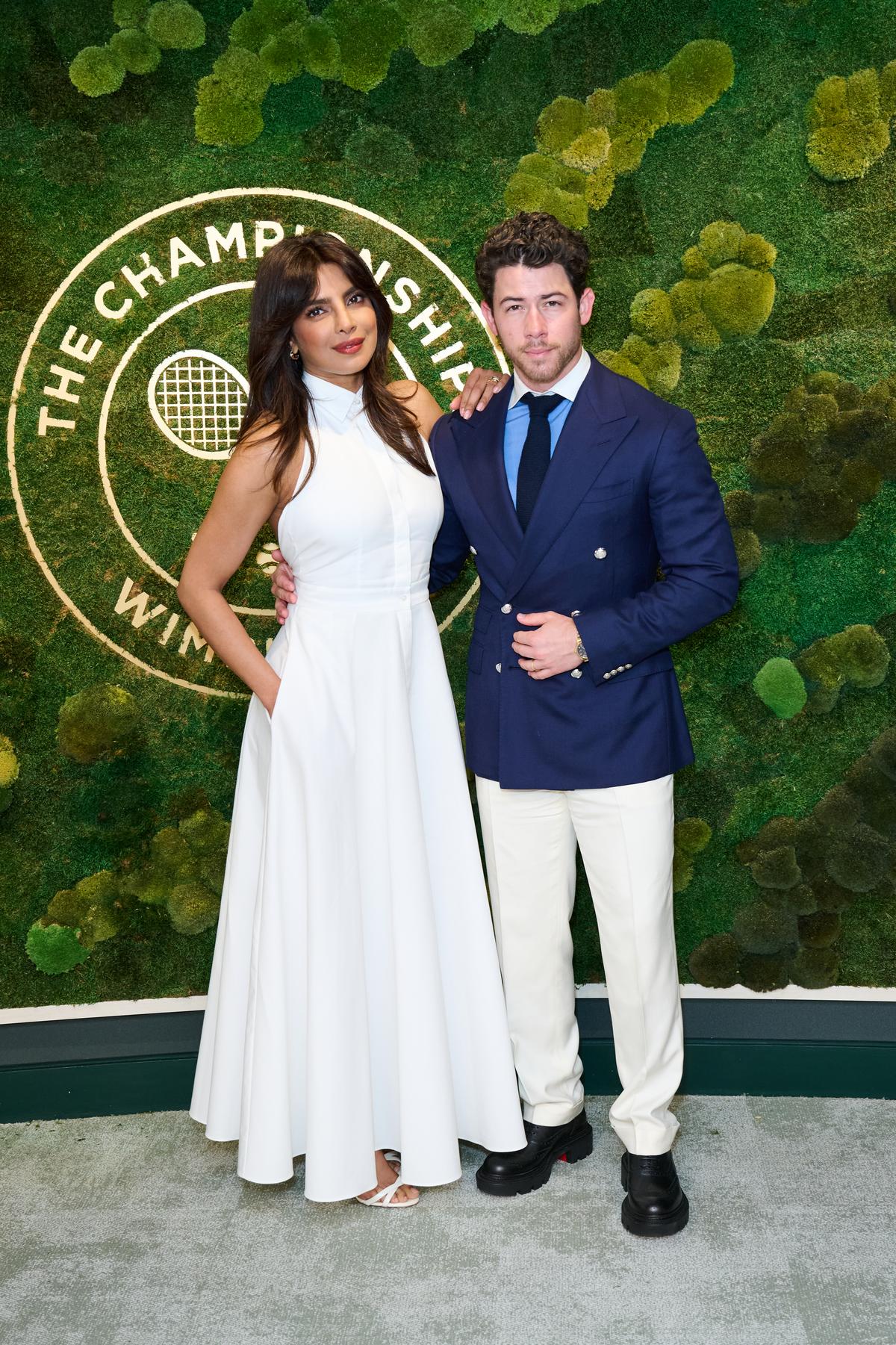 Priyanka Chopra y Nick Jonas en la caja real de Wimbledon 2025.