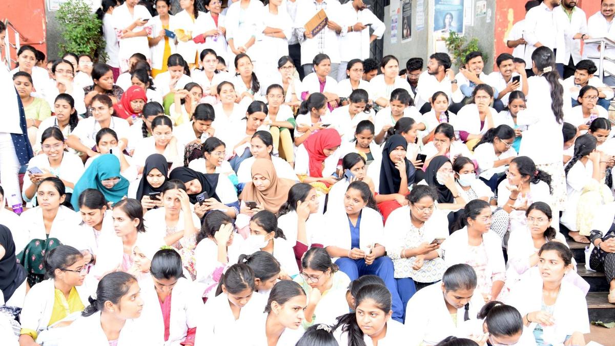 KARD, Khandre condemn assault on BRIMS resident doctor