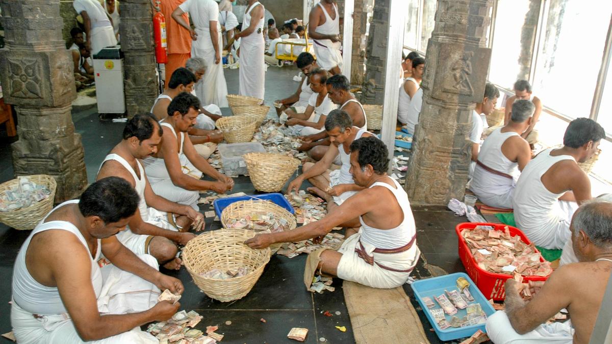 HC tells TTD to come up with fresh plan on Parakamani