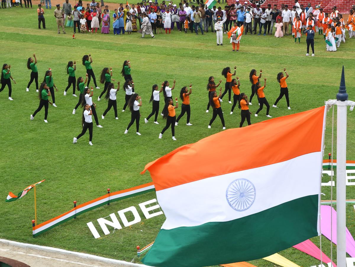 Children from different schools perform cultural programs during the 76th Independence Day celebrations at Police Barrack Ground, Visakhapatnam on Monday. 