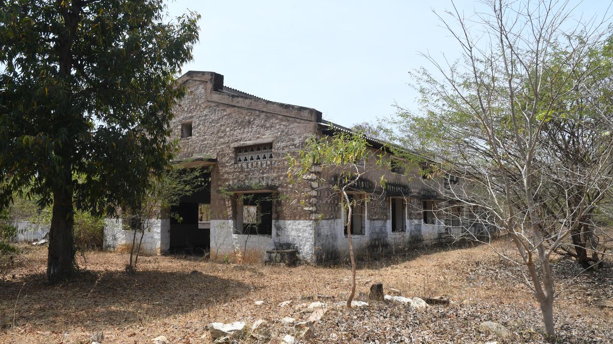 Defunct Melur co-op spinning mill can be a better job provider, say villagers