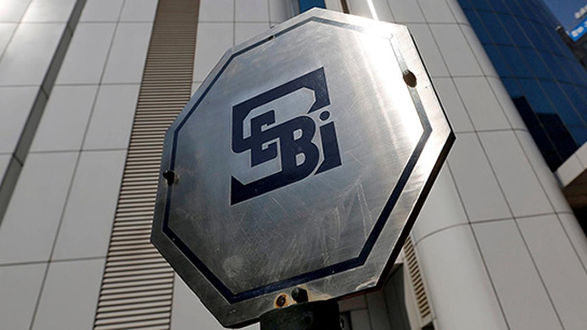 SEBI extends compliance period for 3 years for large corporates to raise 25% of incremental borrowings via debt market