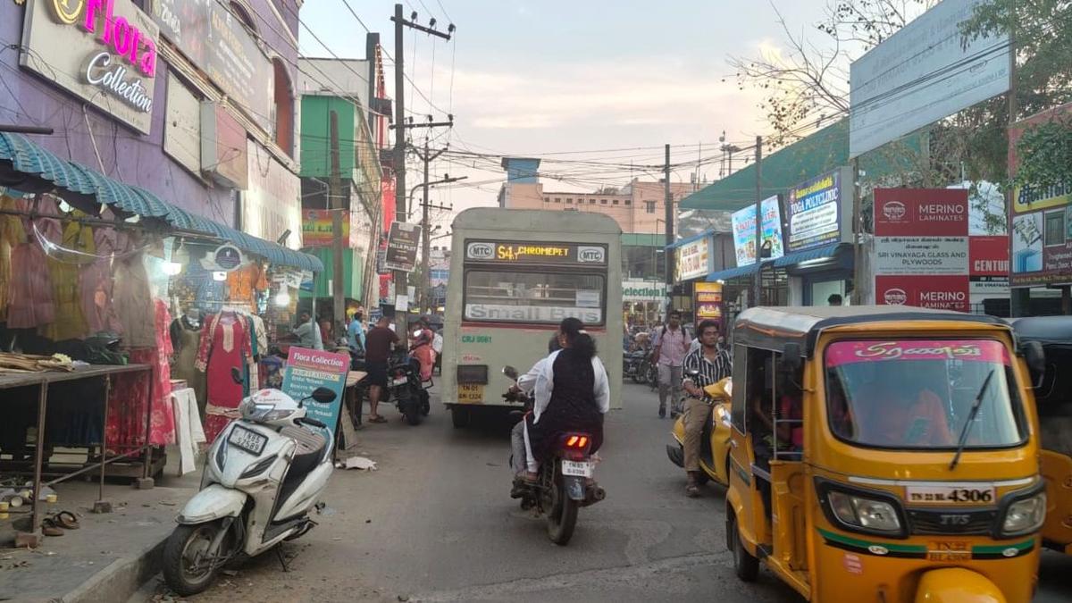 Gridlock at Hasthinapuram bus stand junction due to shopfront encroachments