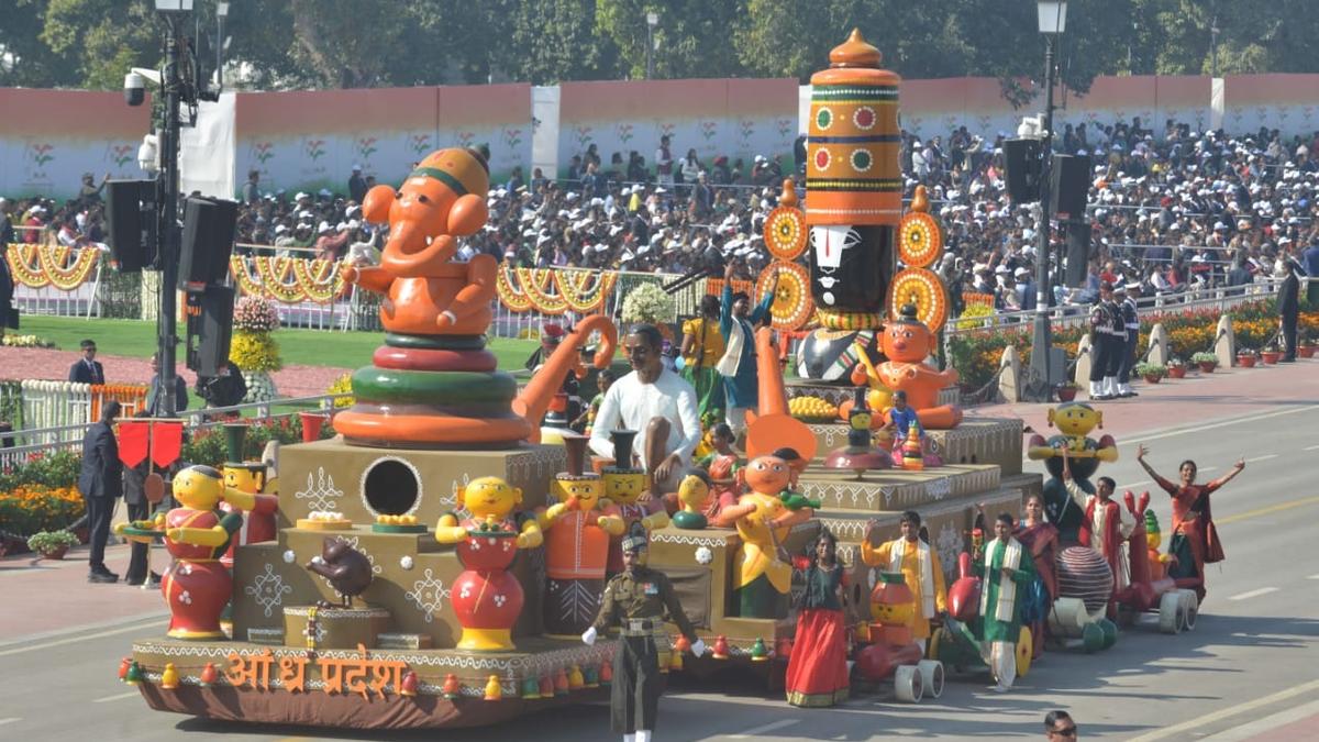 Andhra Pradesh tableau wins Central govt. award in R-Day parade