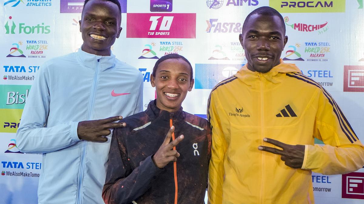 All eyes on Kiprtuto, Kebede in Kolkata World 25K Run