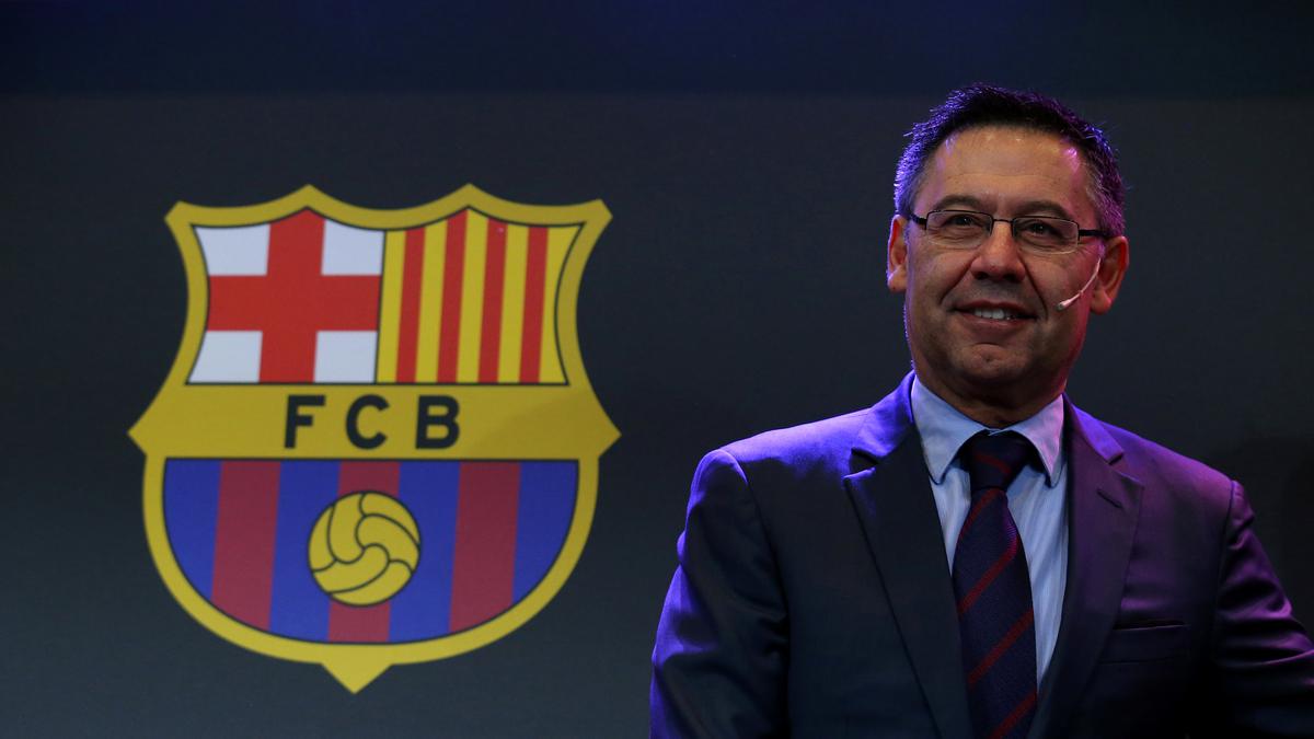 Prosecutors sue Barcelona for allegedly buying refereeing favours