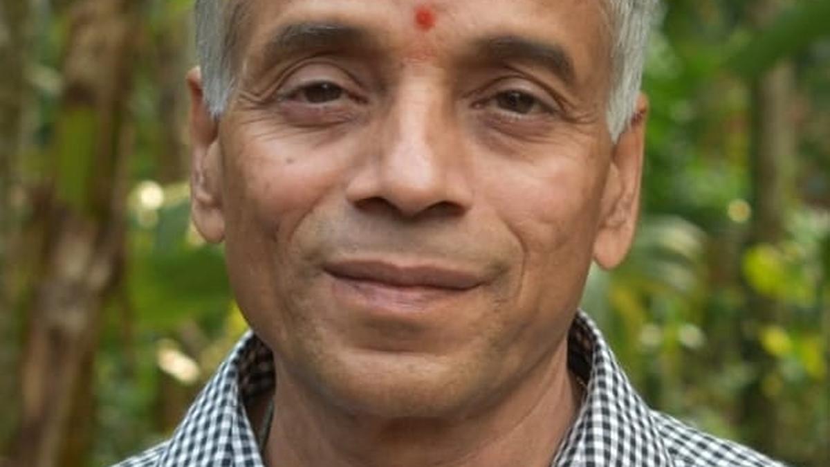 Senior Yakshagana artist Muroor Vishnu Bhat passes away