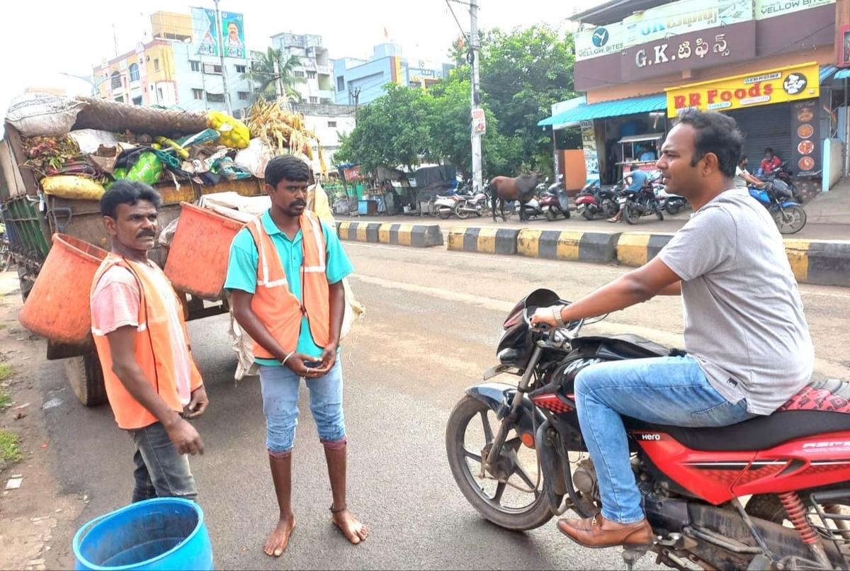 SubCollector of West Godavari district in Andhra Pradesh goes