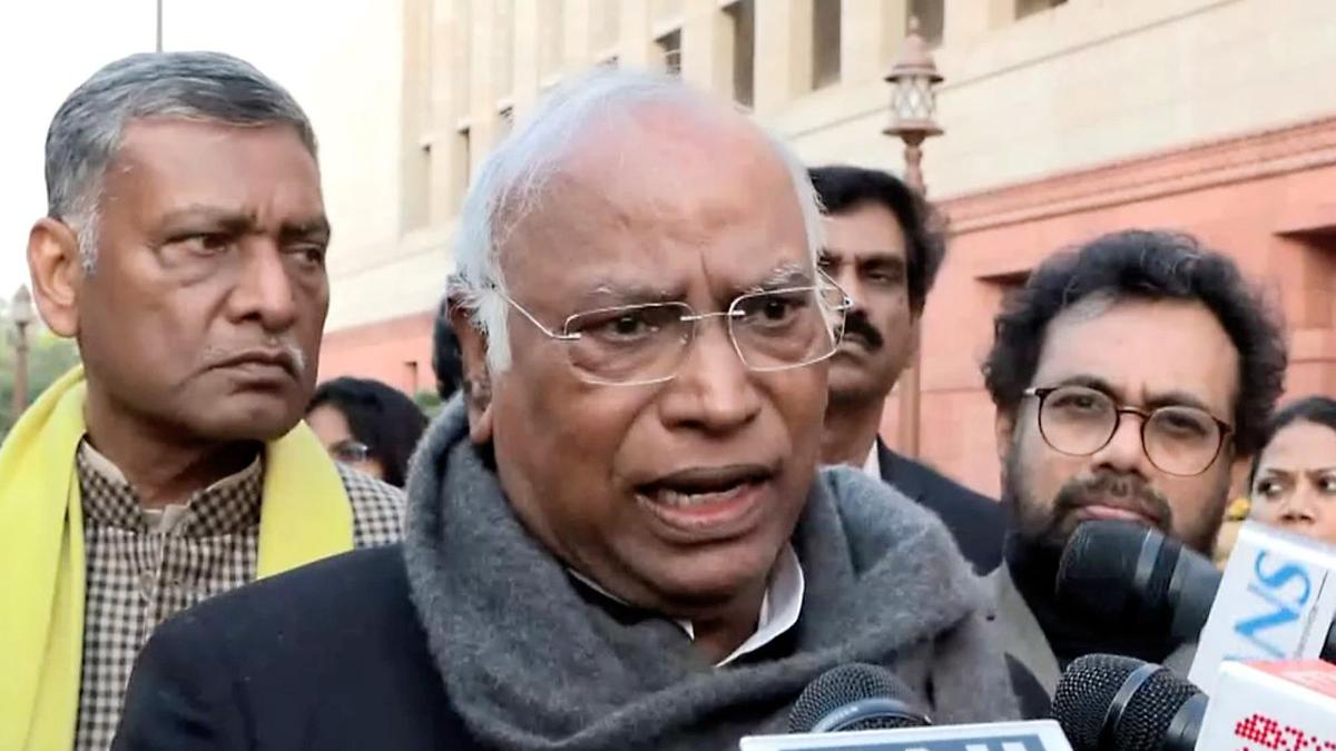 PM Modi doesn't have courage to answer questions posed to him: Congress chief Kharge