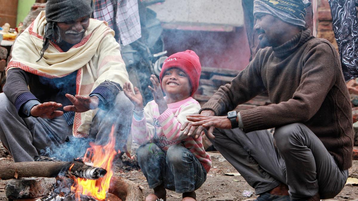 Delhi’s minimum temperature settles at 13°C, AQI remains in ‘poor category’