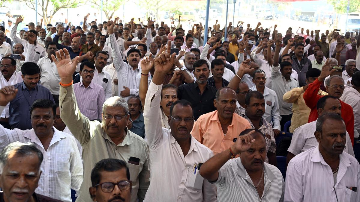 Karnataka RTC unions withdraw strike plan; set March 2 deadline for govt. to mee their demands