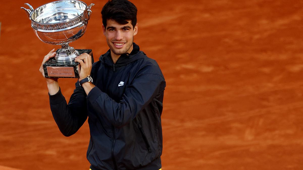 Alcaraz beats Zverev to win first French Open title