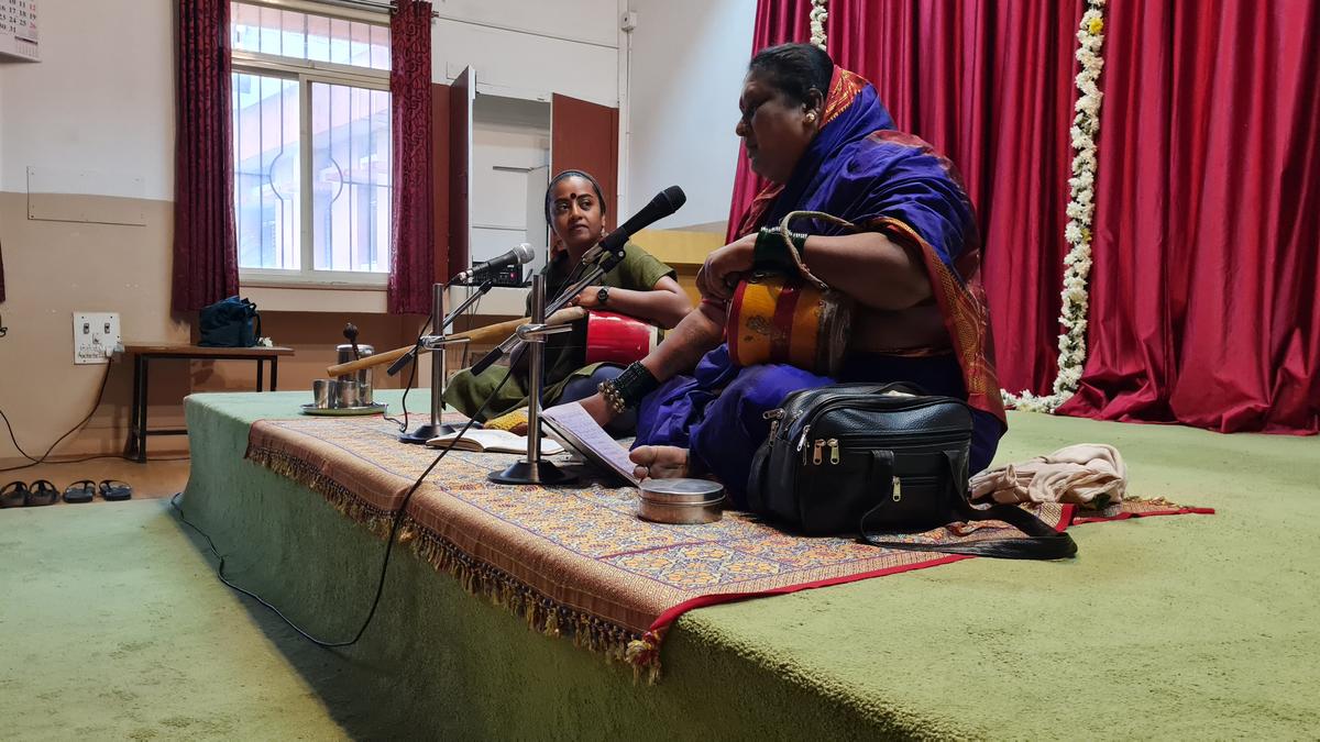 Shilpa and Ramakka performing at Centre for Community Dialogue and Change (CCDC) at the Indian Social Institute, Bengaluru