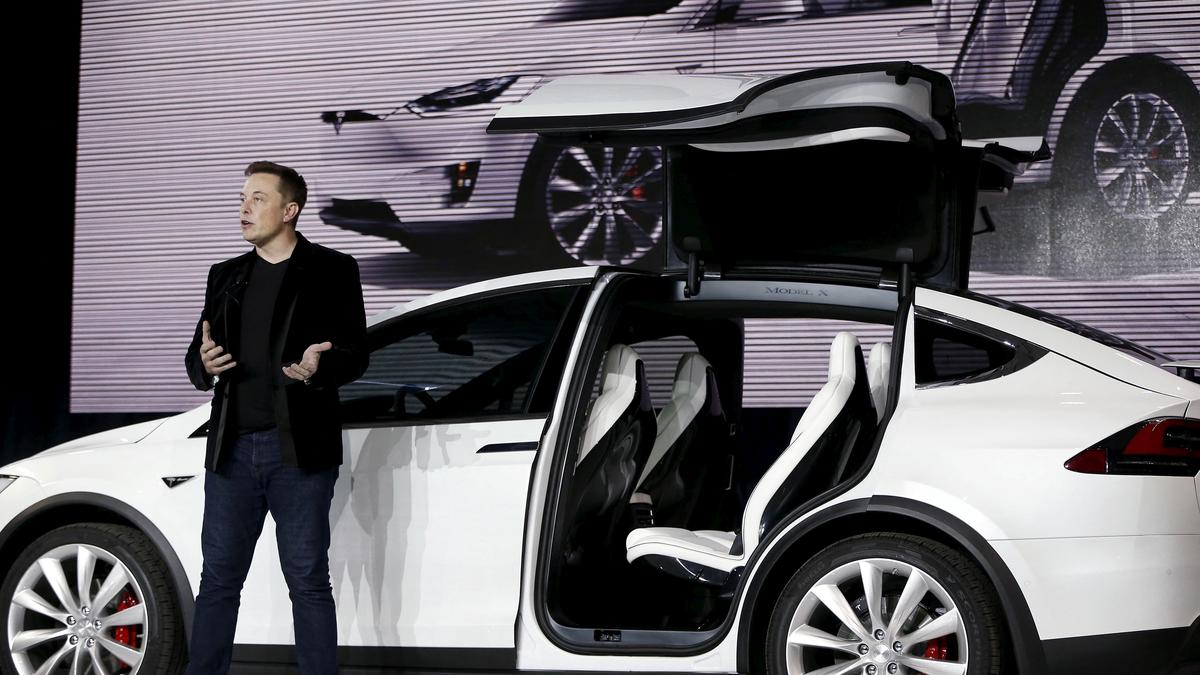 Elon Musk sells Tesla shares worth $3.58 billion