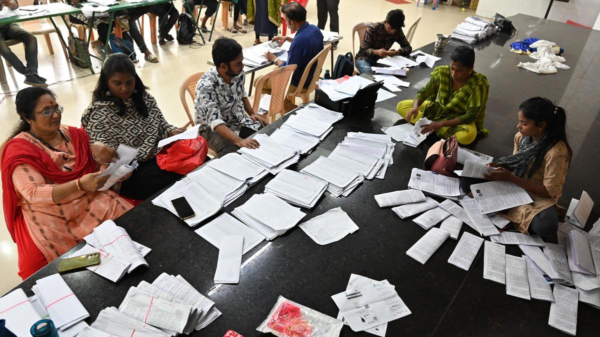 Supreme Court hearing on SIR highlights: 140 crore people have to prove they are citizens, petitioners argue against EC