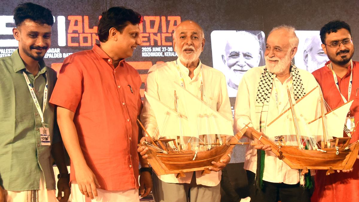At SFI national conference, delegates urged to use culture, social media as tools to counter misinterpretations