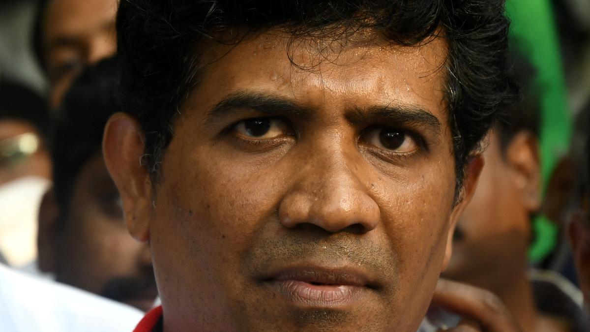 Thousand Lights MLA sets up WhatsApp group to address civic issues in his constituency