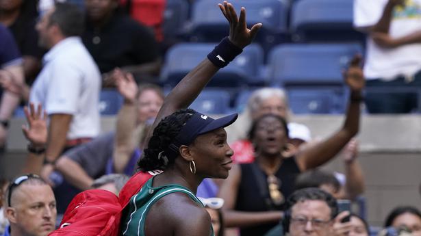 Venus Williams hors de l’US Open ;  le champion en titre Raducanu perd aussi