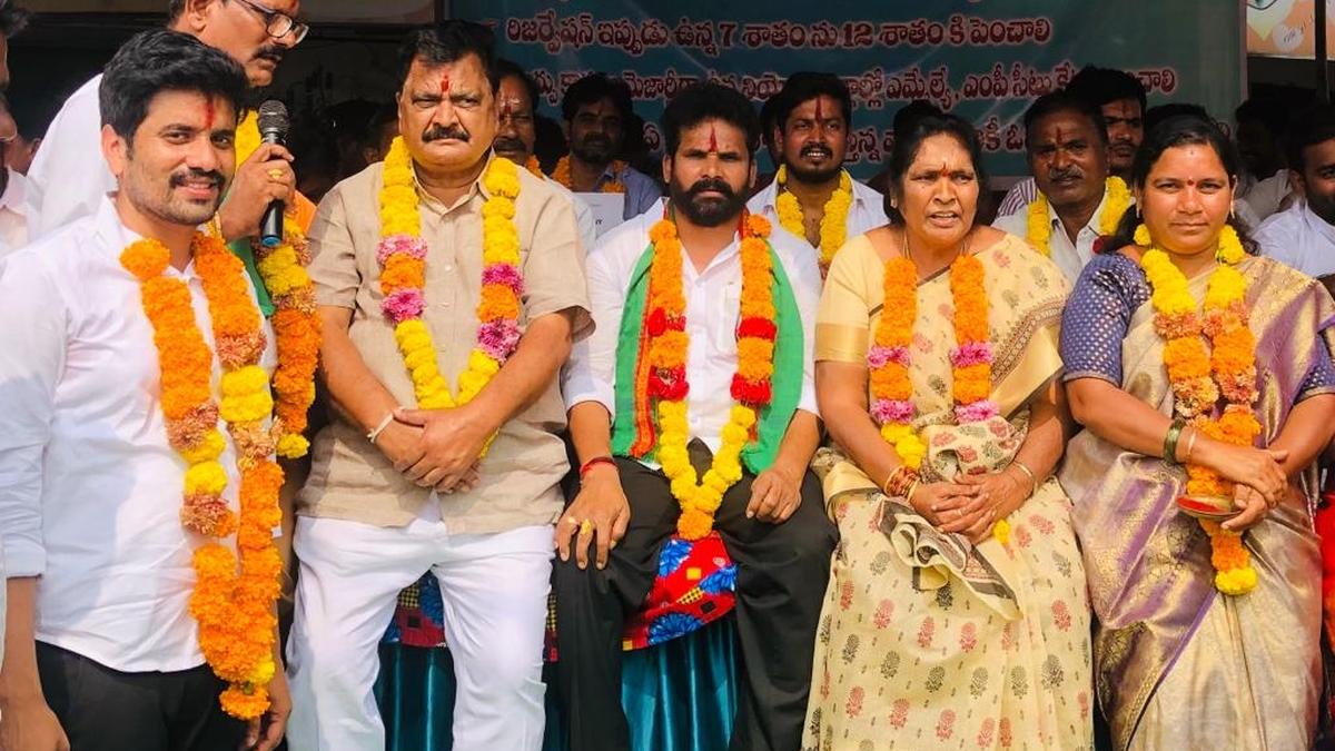 Andhra Pradesh Turpu Kapu Corporation chairman seeks OBC status for community across State