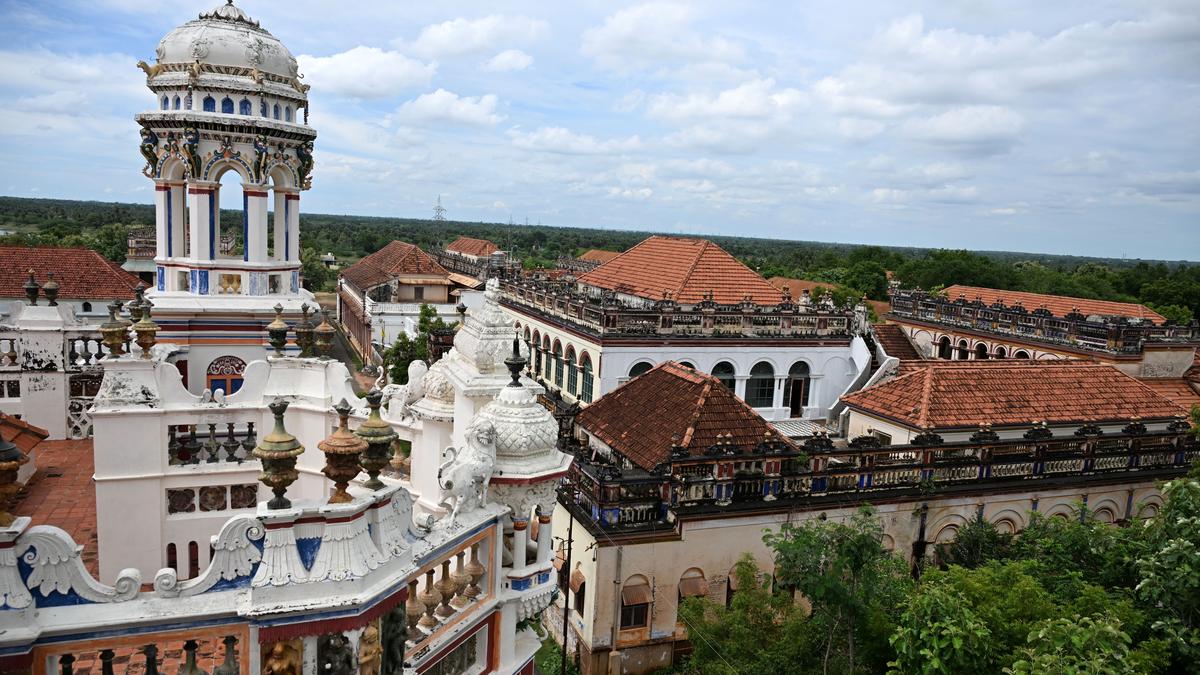 A gilded past | Review of Fortune Seekers by Raman Mahadevan