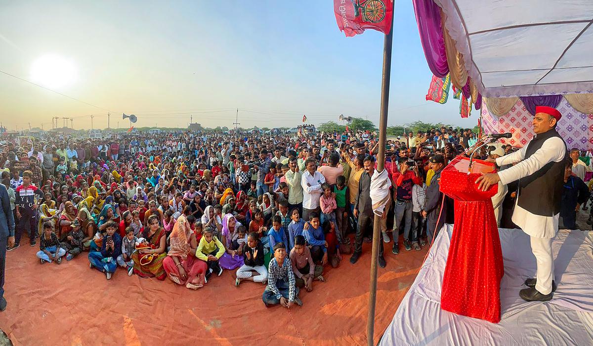 SP hits back at BJP after Yogi’s ‘pendulum’ jibe in Mainpuri battle