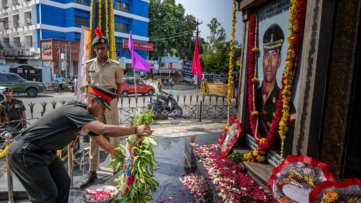 Homage paid to Major Saravanan in Tiruchi