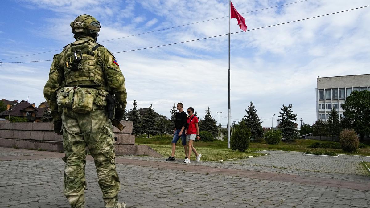 Russian-installed Kherson authorities create local militia