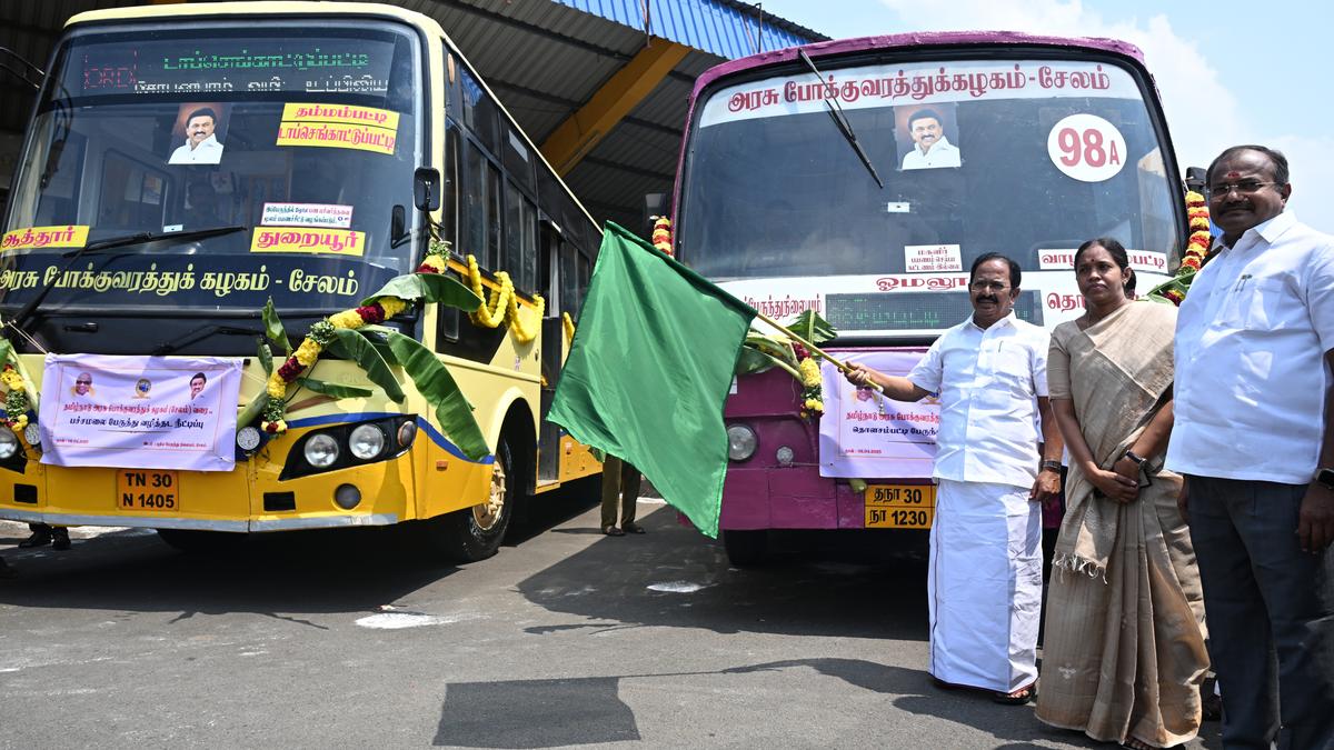 Minister flags off buses at Salem New Bus Stand
