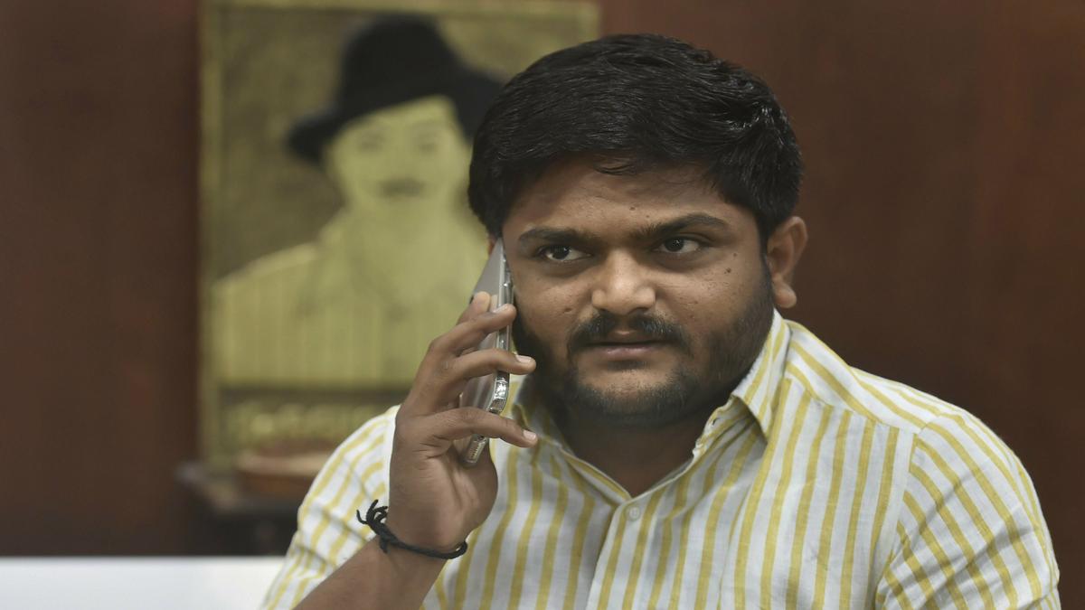 Hardik Patel moves Guj HC seeking stay of conviction in rioting case ahead of Assembly polls