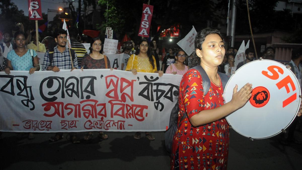 Ragging death: Jadavpur University issues show-cause notice to 20 students