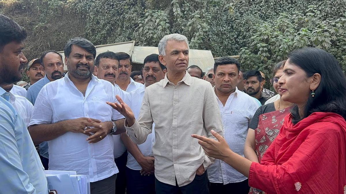 Karnataka Minister fails to contain frustration over slow pace of highway  bypass work in Hassan - The Hindu