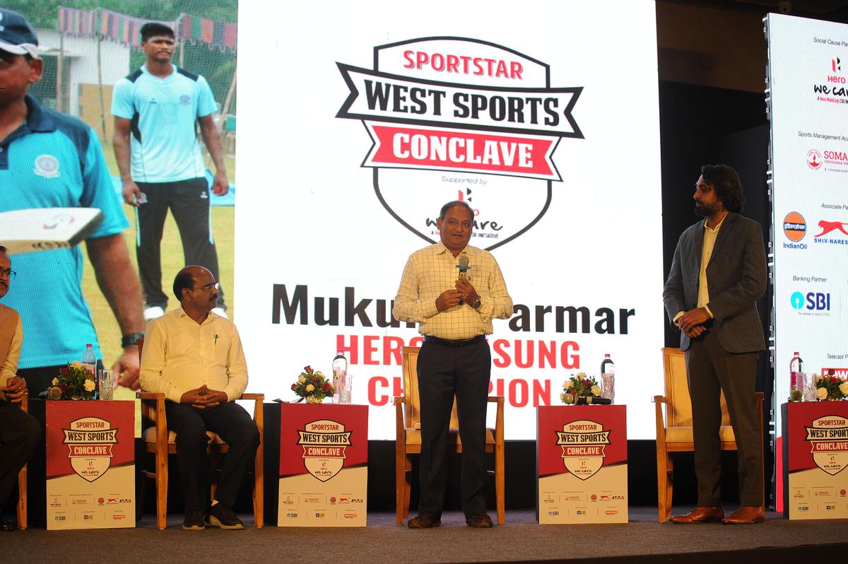 Pradip Parmar, Minister of social justice and empowerment, Government of Gujarat, Mukund Parmar, Gujarat men’s cricket team coach and Sportstar editor Ayon Sengupta at the Sportstar West Sports Conclave. 