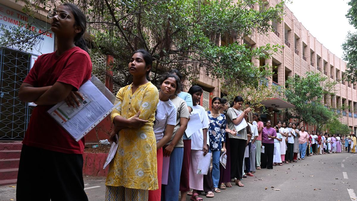 NEET-UG 2026 cancellation triggers outrage, anxiety among aspirants in A.P.