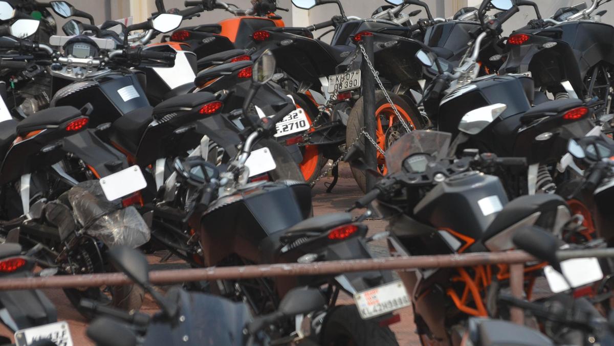 thehindu.com - Lalatendu Mishra - January auto retail sales rise 19% to cross 27 lakh units led by two wheeler sales