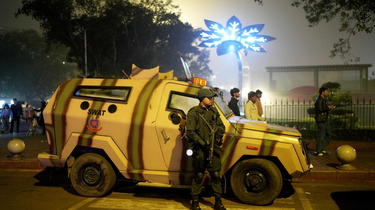 Police roll out road safety campaign on New Year’s eve