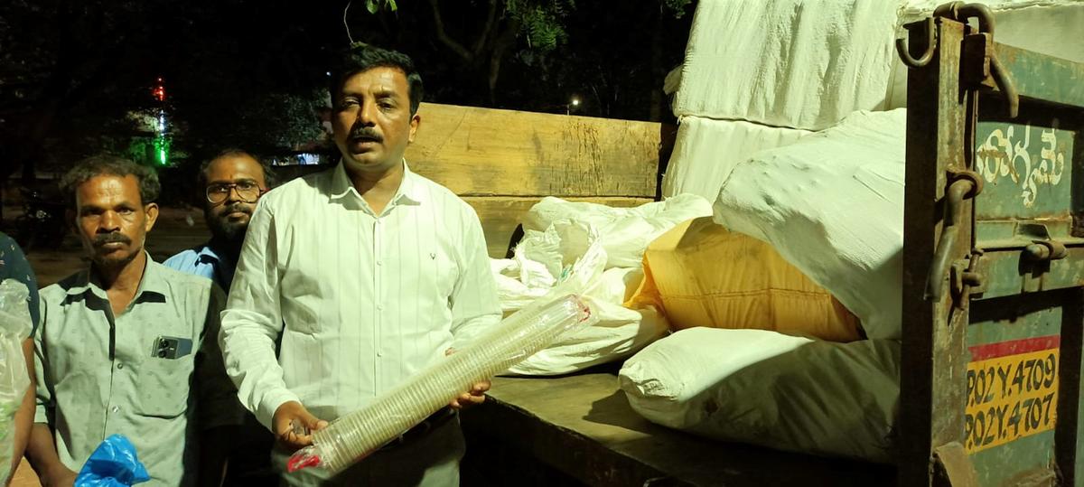 Commissioner vows to make Hindupur free of single-use plastic