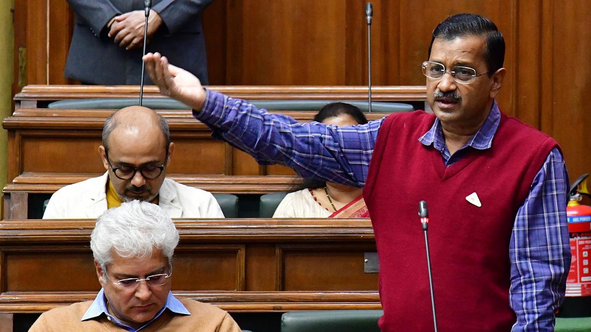 L-G threatening officers to stall schemes of Delhi govt.: Kejriwal in ...