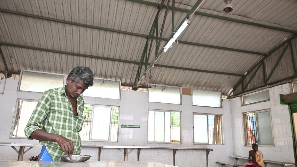 Beloved Amma canteens being led into a dead end?